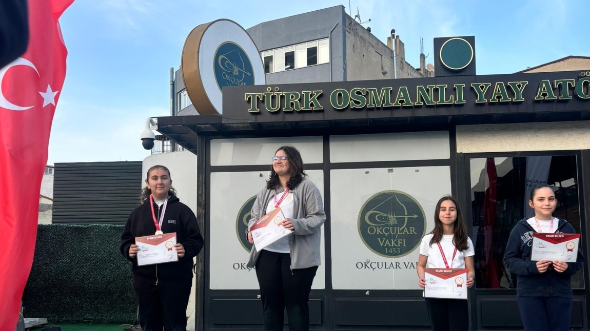 OKUÇULUKTA İSTANBUL BİRİNCİLİĞİ